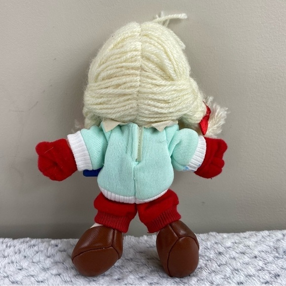 NWT Precious‎ Moments Applause Vintage Stuffed Doll Blond Braids Bear Sweater - Picture 4 of 9
